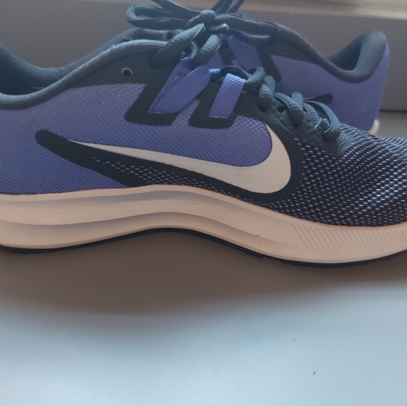 Perfect condition Nike Downshifters! - Picture 6 of 8